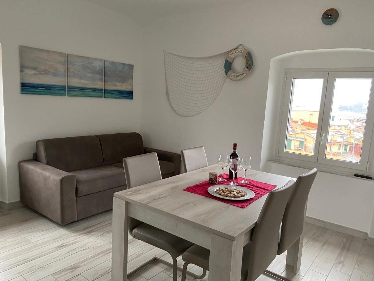 Casa Al Mare Lejlighed Varazze Eksteriør billede
